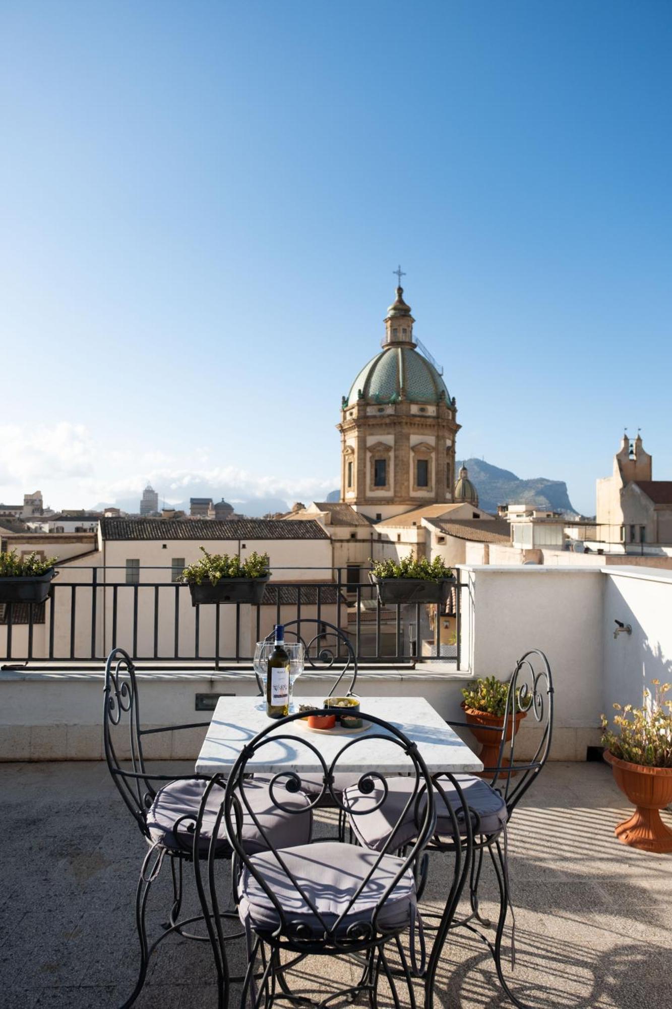 Sopra i tetti di Ballarò Palermo Exterior foto